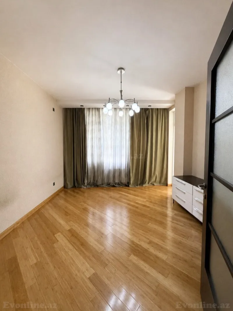 Satılır 4 otaqlı Mənzil Yeni tikili 160 m² Nəriman Nərimanov m. - şəkil 8