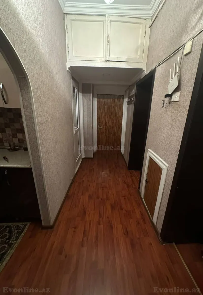 Kirayə verilir 3 otaqlı Mənzil Köhnə tikili 63 m² Nərimanov r. - şəkil 9