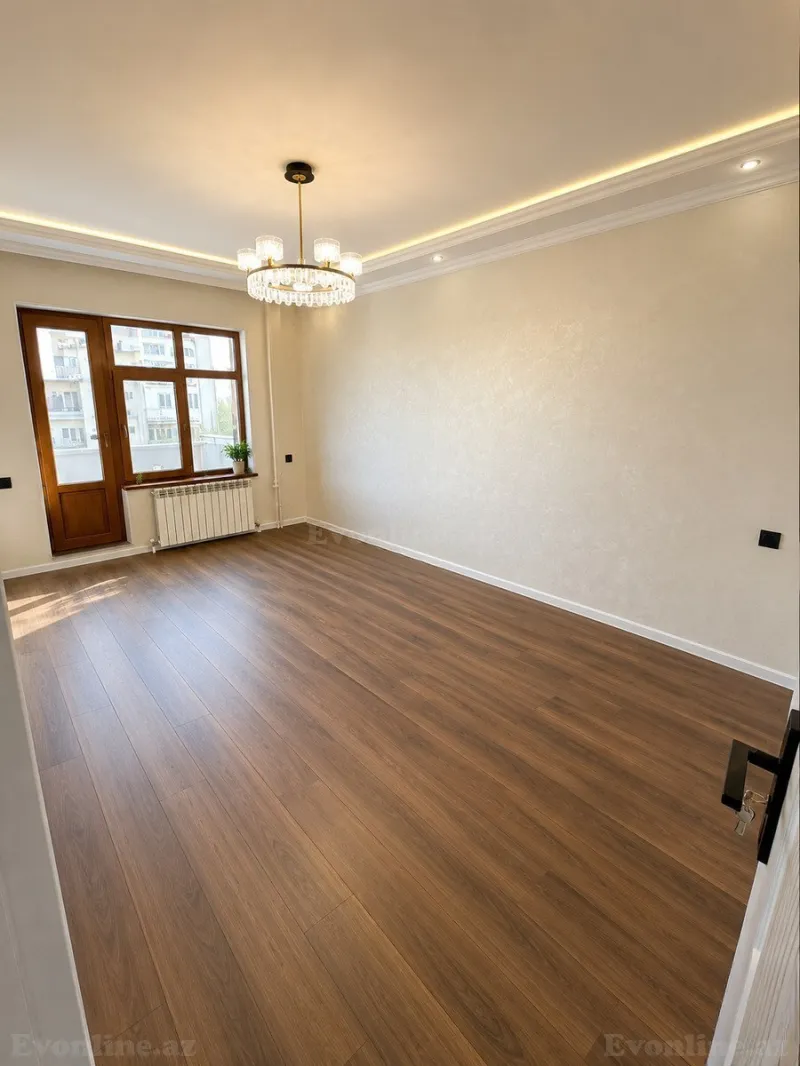Satılır 3 otaqlı Mənzil Köhnə tikili 85 m² Nəsimi m. - şəkil 4