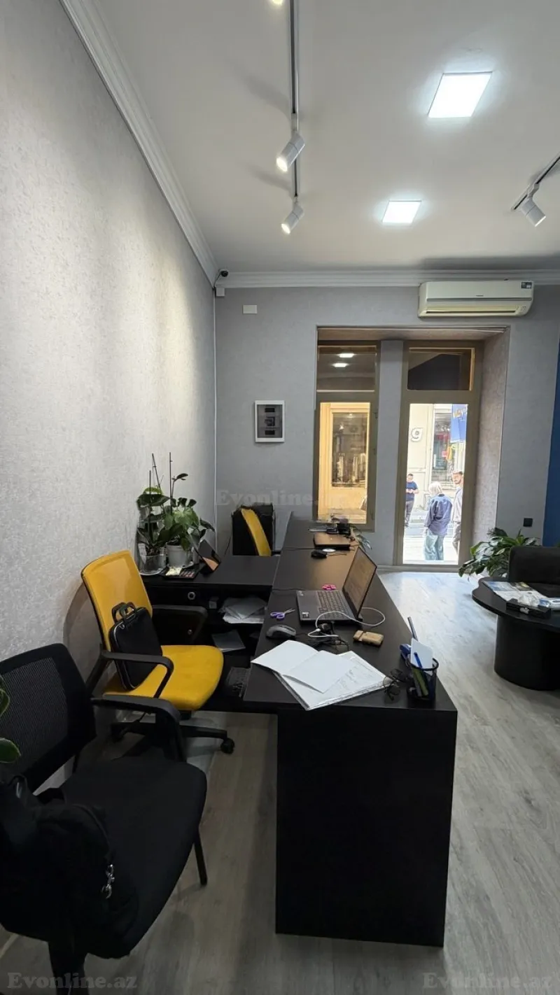 Kirayə verilir Ofis 50 m² 28 May m. - şəkil 3