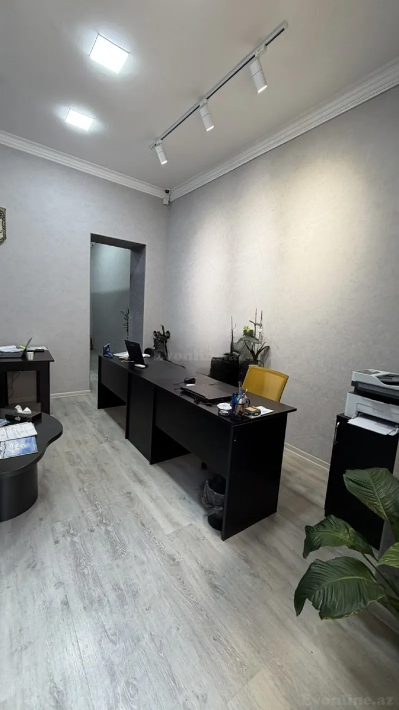 Kirayə verilir Ofis 50 m² 28 May m. - şəkil 8