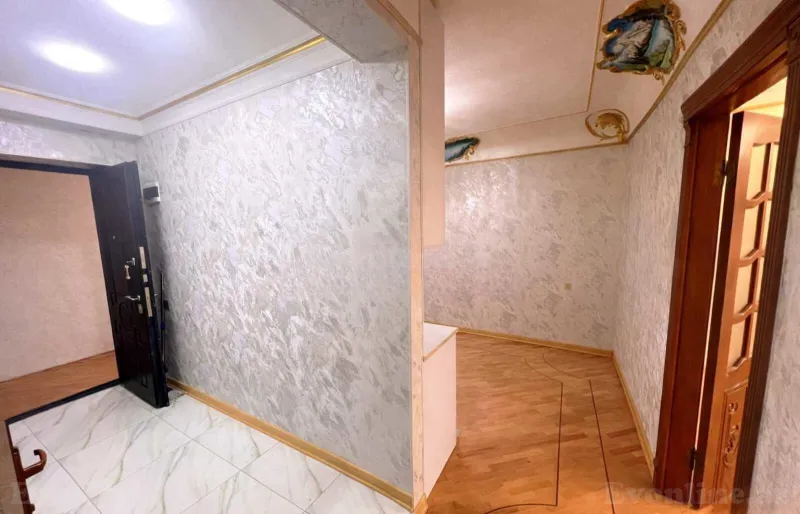 Satılır 2 otaqlı Mənzil Köhnə tikili 60 m² Gənclik m. - şəkil 6
