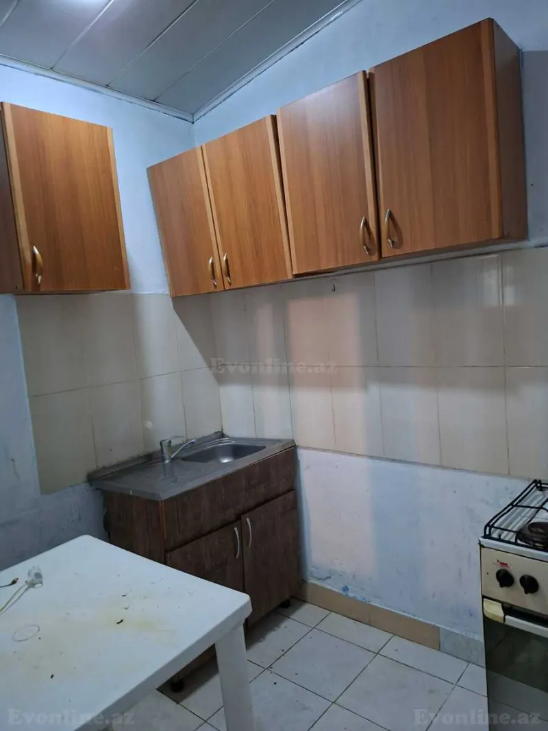 Kirayə verilir 2 otaqlı Həyət evi 100 m² Neftçilər m. - şəkil 5