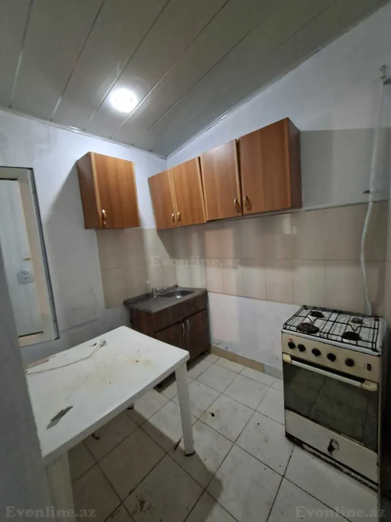Kirayə verilir 2 otaqlı Həyət evi 100 m² Neftçilər m. - şəkil 6