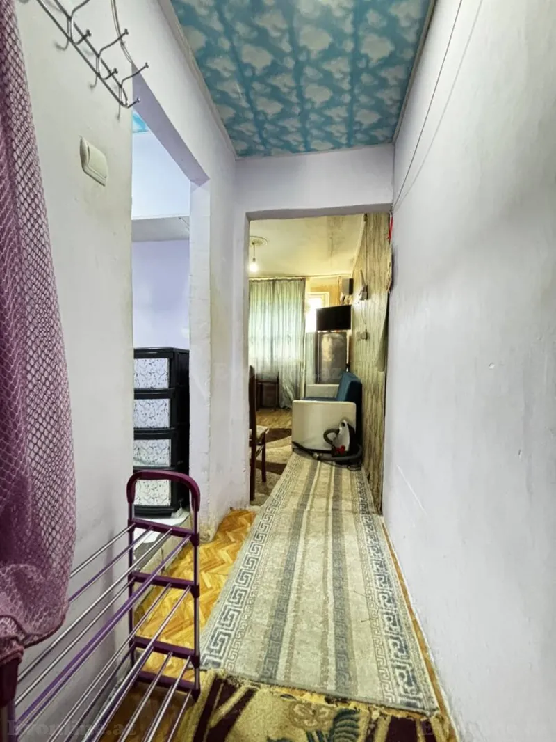 1 otaqlı Mənzil 25 m² Xalqlar Dostluğu m. Kirayə verilir