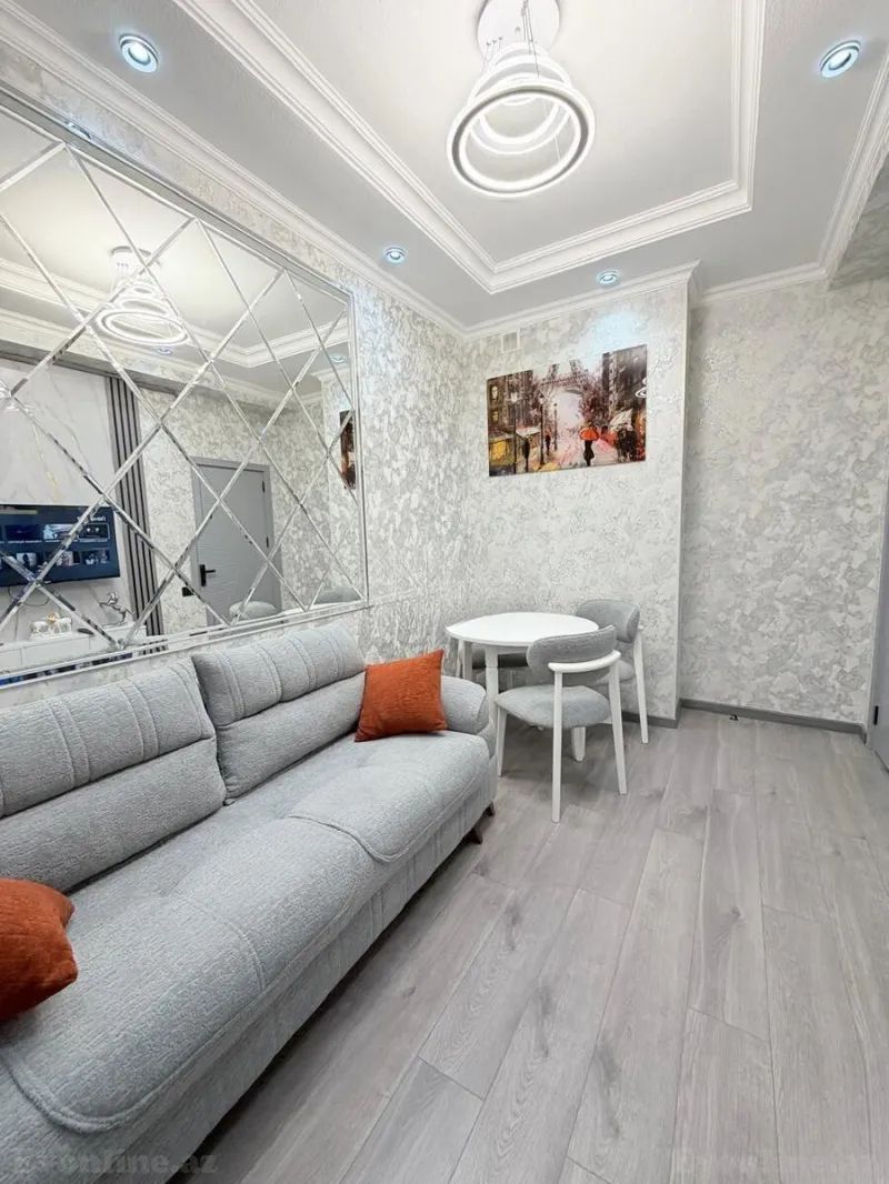 Satılır 2 otaqlı Mənzil Yeni tikili 47 m² Qara Qarayev m. - şəkil 2