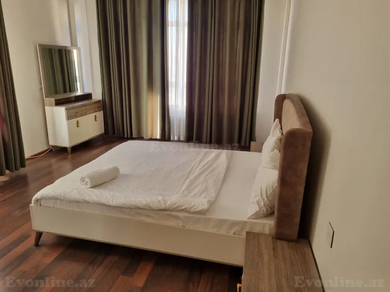 Kirayə verilir 3 otaqlı Mənzil Yeni tikili 120 m² Xətai r. - şəkil 4