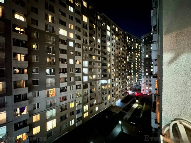 2 otaqlı Mənzil 65 m² İnşaatçılar m. Kirayə verilir
