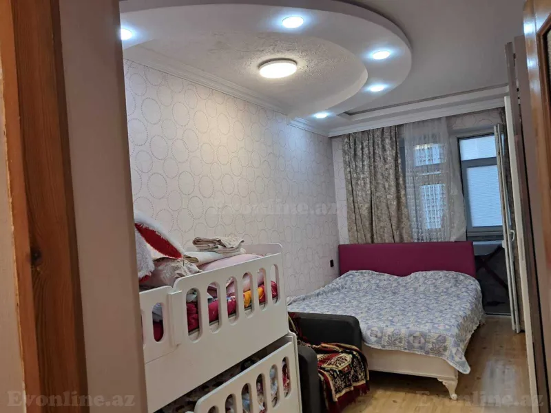 Satılır 2 otaqlı Mənzil Köhnə tikili 60 m² Yeni Yasamal - şəkil 2