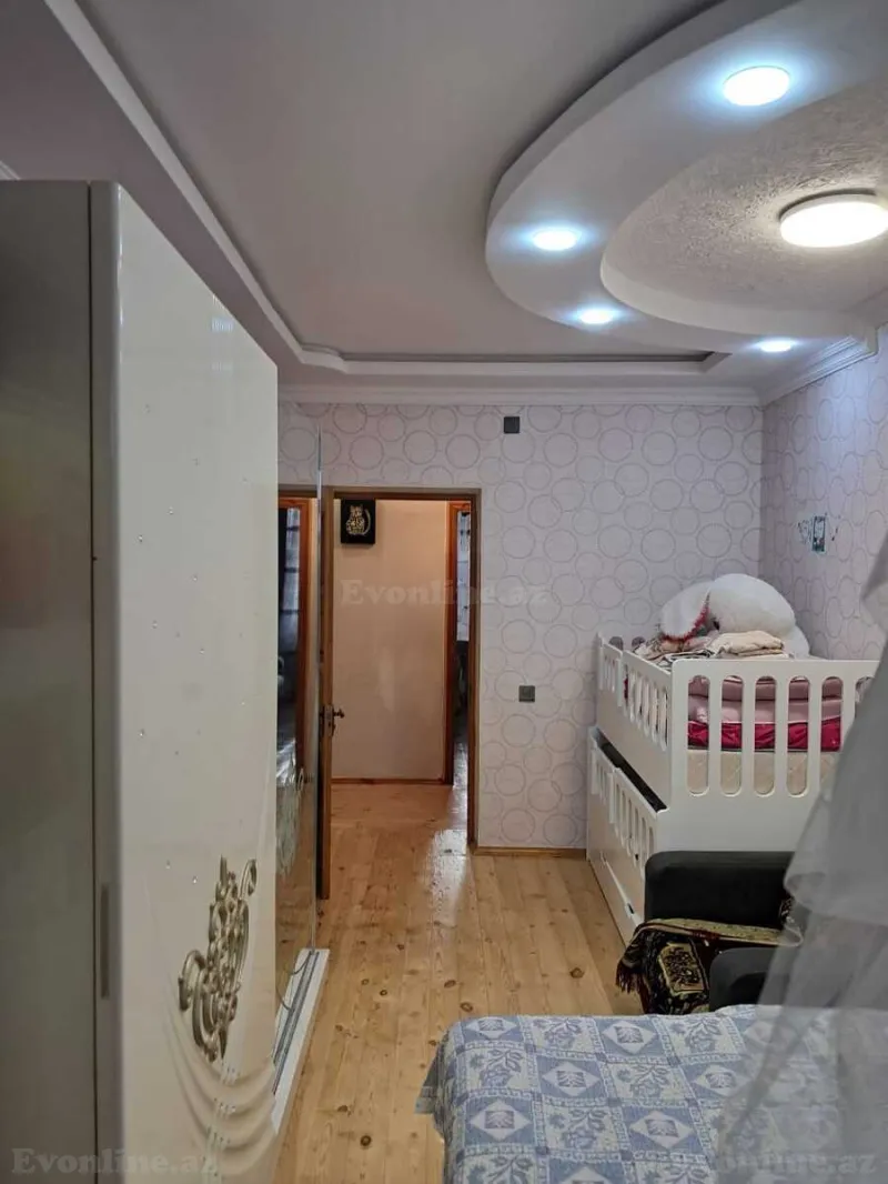 Satılır 2 otaqlı Mənzil Köhnə tikili 60 m² Yeni Yasamal - şəkil 3