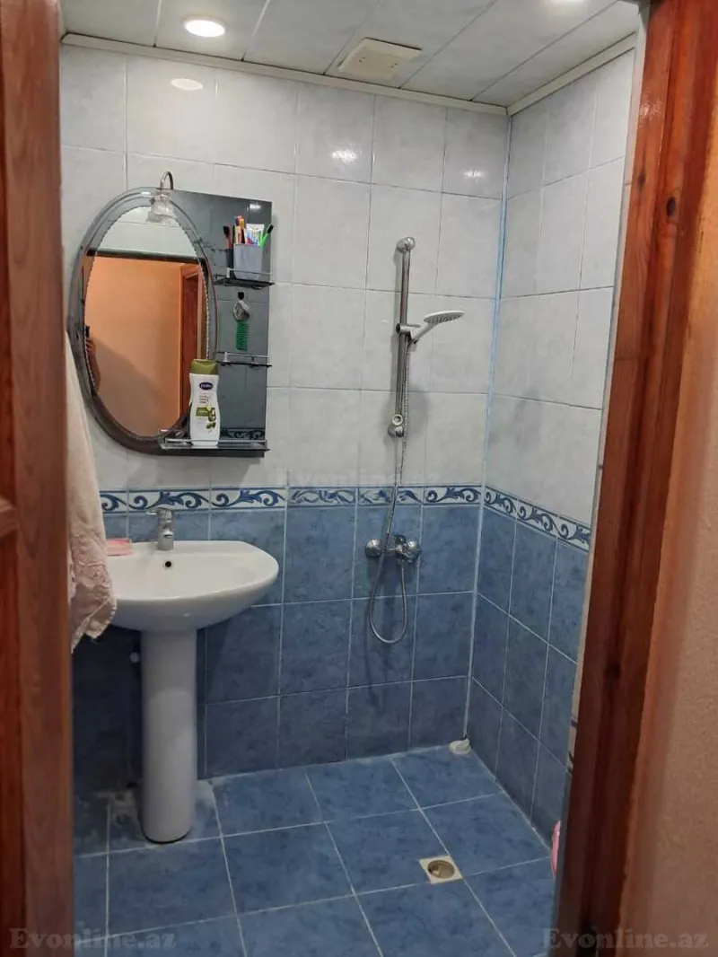 Satılır 2 otaqlı Mənzil Köhnə tikili 60 m² Yeni Yasamal - şəkil 5