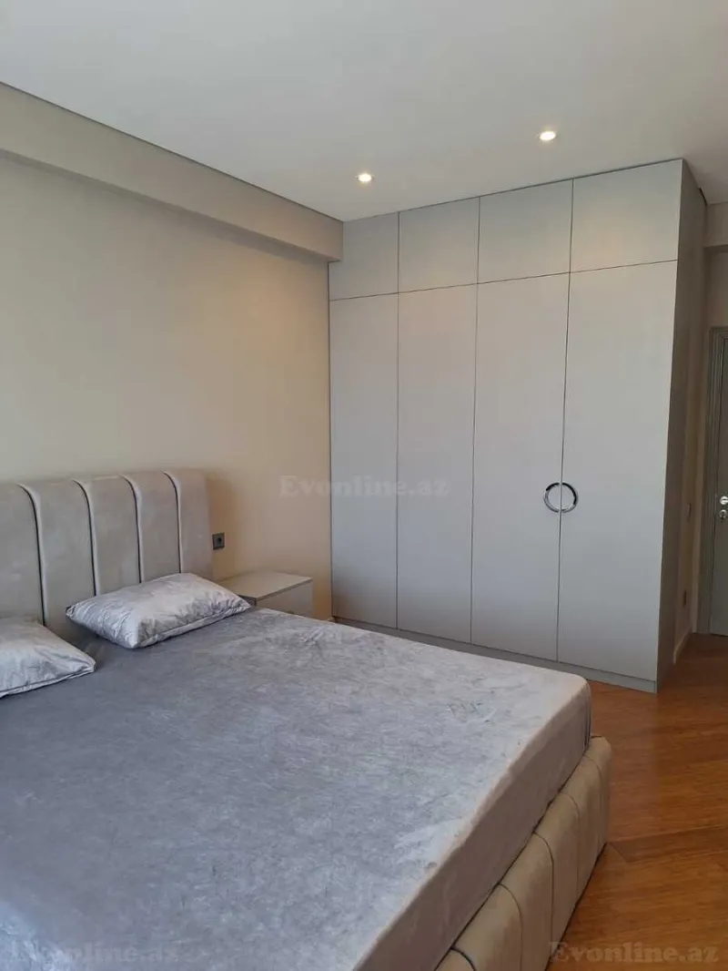 Kirayə verilir 3 otaqlı Mənzil Yeni tikili 110 m² Gənclik m. - şəkil 2