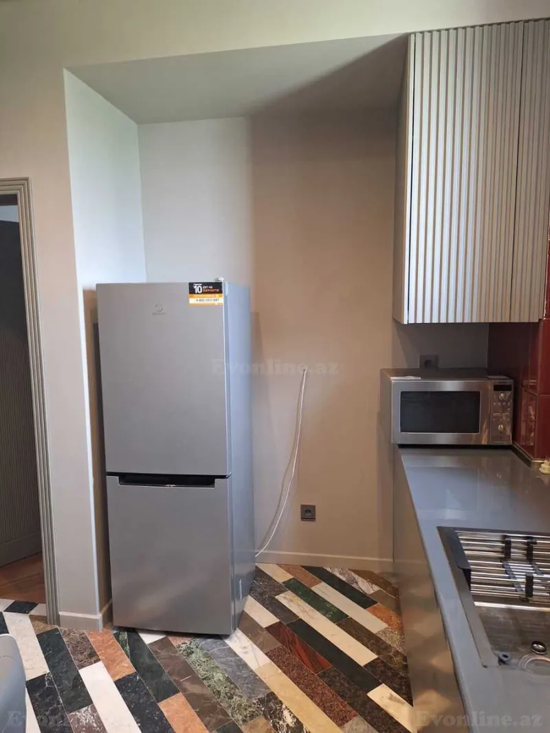 Kirayə verilir 3 otaqlı Mənzil Yeni tikili 110 m² Gənclik m. - şəkil 12