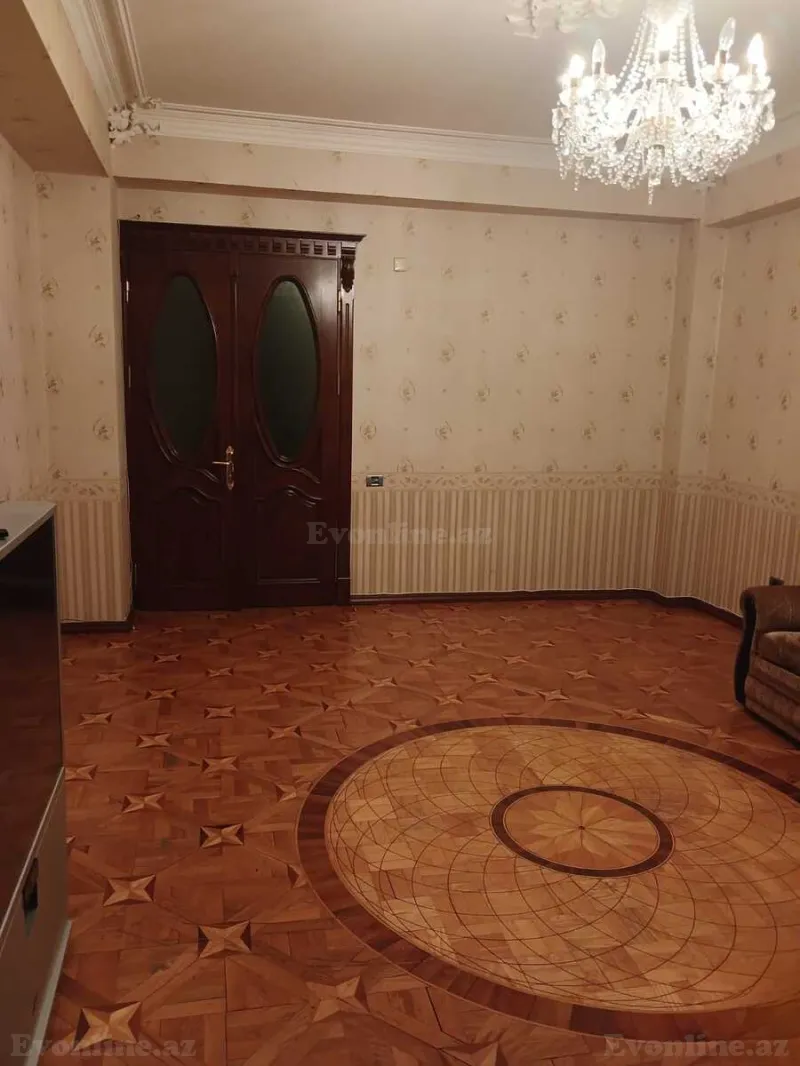 Kirayə verilir 3 otaqlı Mənzil Yeni tikili 130 m² Nərimanov r. - şəkil 9