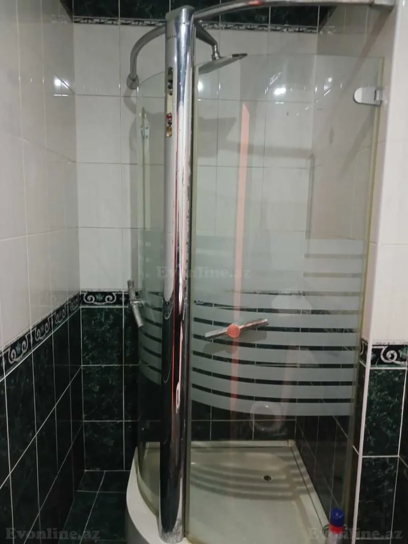 Kirayə verilir 3 otaqlı Mənzil Yeni tikili 130 m² Nərimanov r. - şəkil 19
