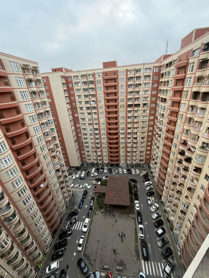 3 otaqlı Mənzil 100 m² Badamdar Satılır