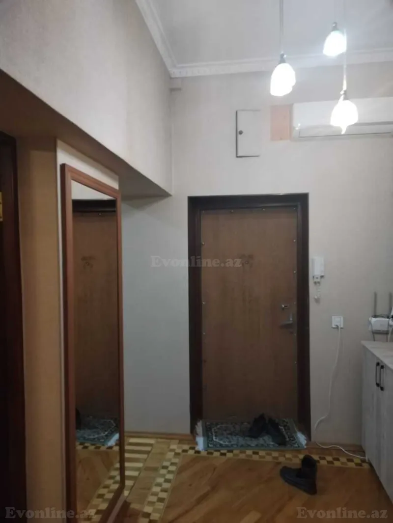 Kirayə verilir 2 otaqlı Mənzil Yeni tikili 90 m² İnşaatçılar m. - şəkil 2