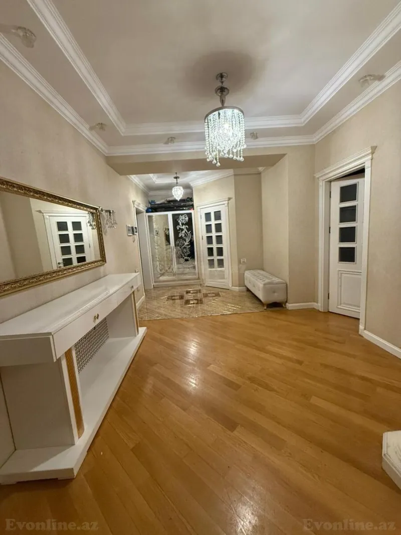 Kirayə verilir 4 otaqlı Mənzil Yeni tikili 140 m² 7-ci mikrorayon - şəkil 6