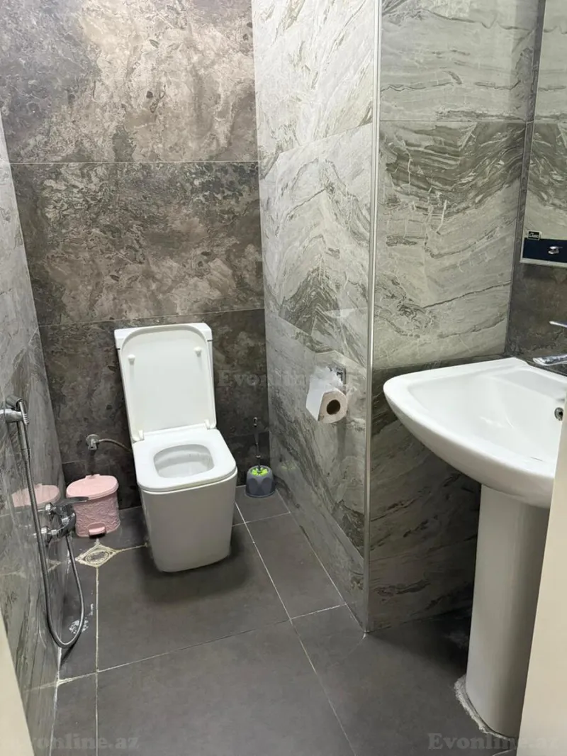 Kirayə verilir 4 otaqlı Mənzil Yeni tikili 140 m² 7-ci mikrorayon - şəkil 7