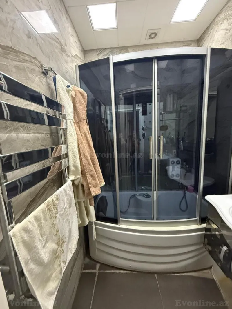 Kirayə verilir 4 otaqlı Mənzil Yeni tikili 140 m² 7-ci mikrorayon - şəkil 9