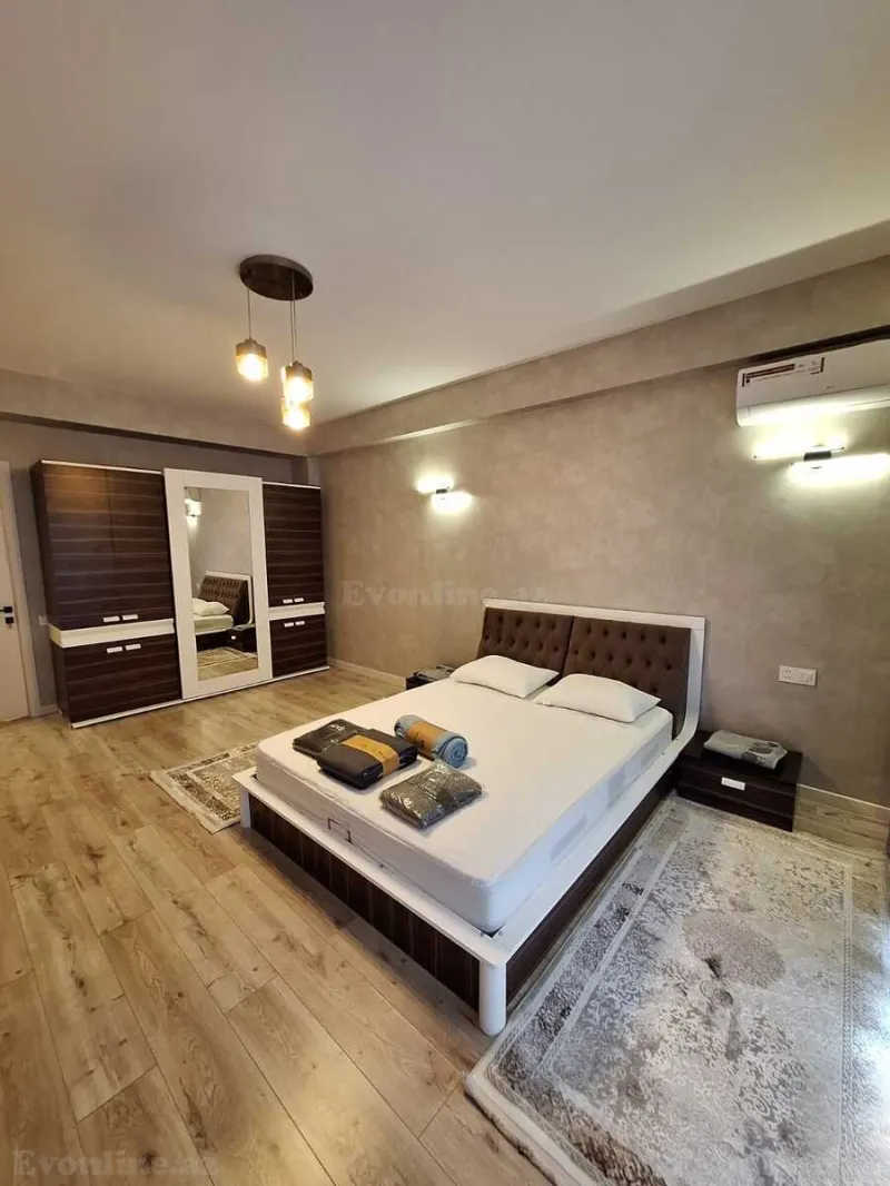 Kirayə verilir 3 otaqlı Mənzil Yeni tikili 130 m² Xətai r. - şəkil 3