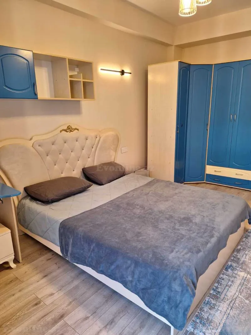 Kirayə verilir 3 otaqlı Mənzil Yeni tikili 130 m² Xətai r. - şəkil 8