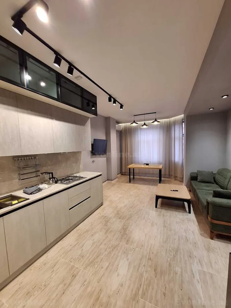 Kirayə verilir 3 otaqlı Mənzil Yeni tikili 130 m² Xətai r. - şəkil 14