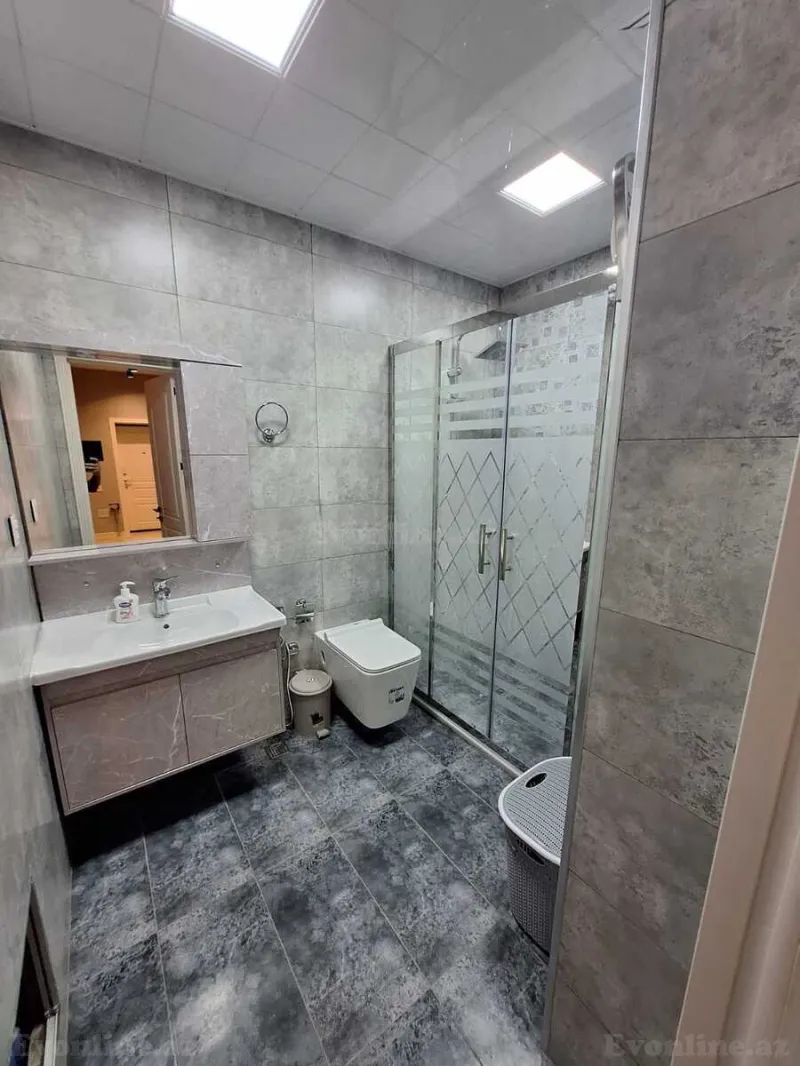 Kirayə verilir 3 otaqlı Mənzil Yeni tikili 130 m² Xətai r. - şəkil 16