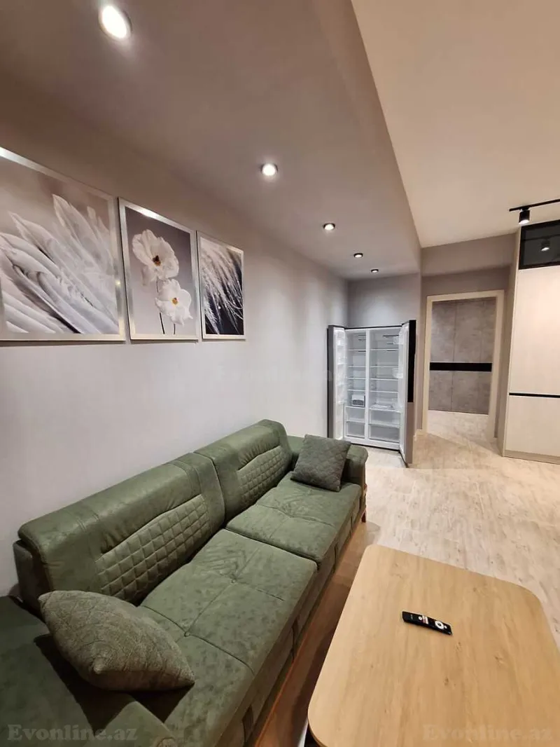 Kirayə verilir 3 otaqlı Mənzil Yeni tikili 130 m² Xətai r. - şəkil 19