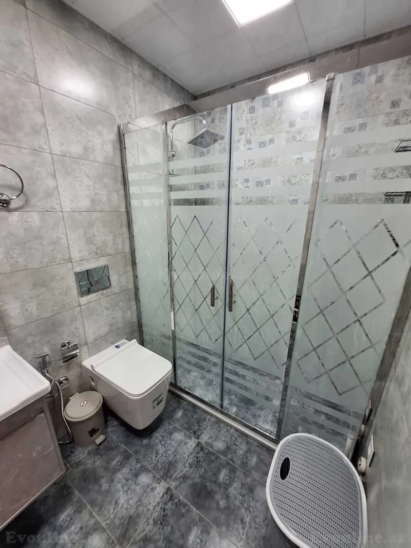 Kirayə verilir 3 otaqlı Mənzil Yeni tikili 130 m² Xətai r. - şəkil 23