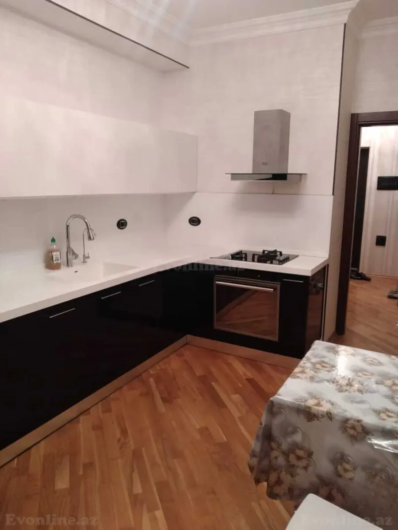 Kirayə verilir 2 otaqlı Mənzil Yeni tikili 85 m² 8 Noyabr m. - şəkil 8