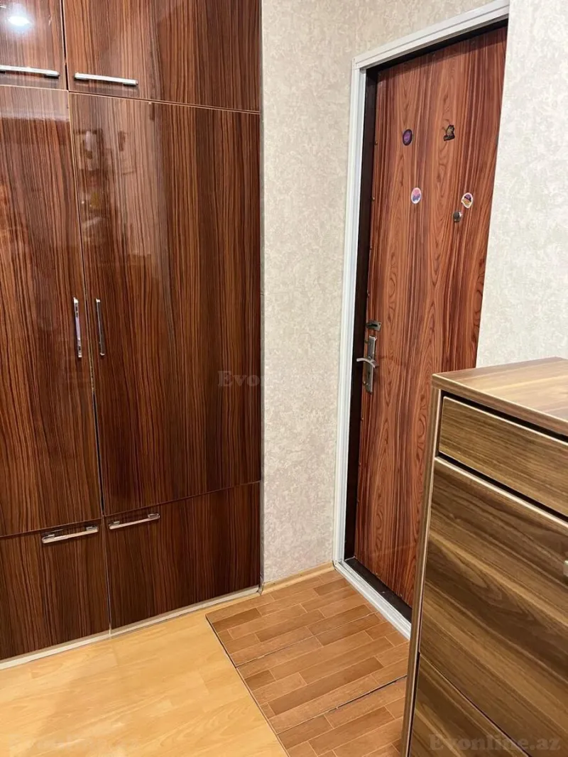Satılır 2 otaqlı Mənzil Köhnə tikili 48 m² İnşaatçılar m. - şəkil 10