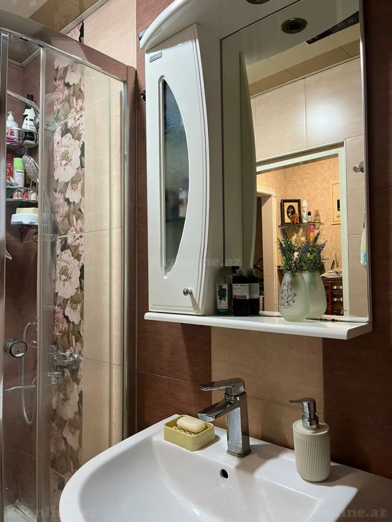 Satılır 2 otaqlı Mənzil Köhnə tikili 48 m² İnşaatçılar m. - şəkil 15