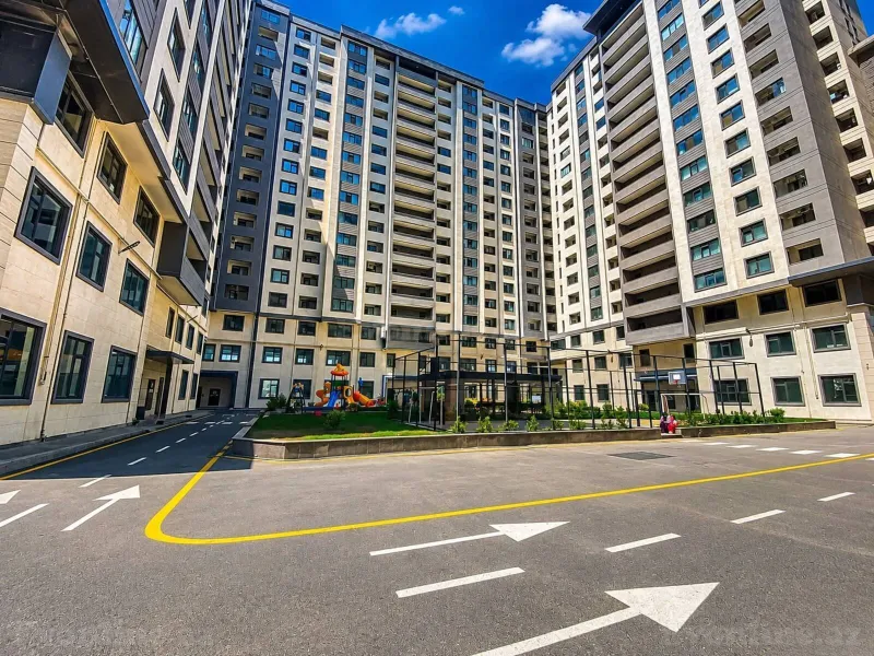 Satılır 2 otaqlı Mənzil Yeni tikili 70 m² 8 Noyabr m. - şəkil 12