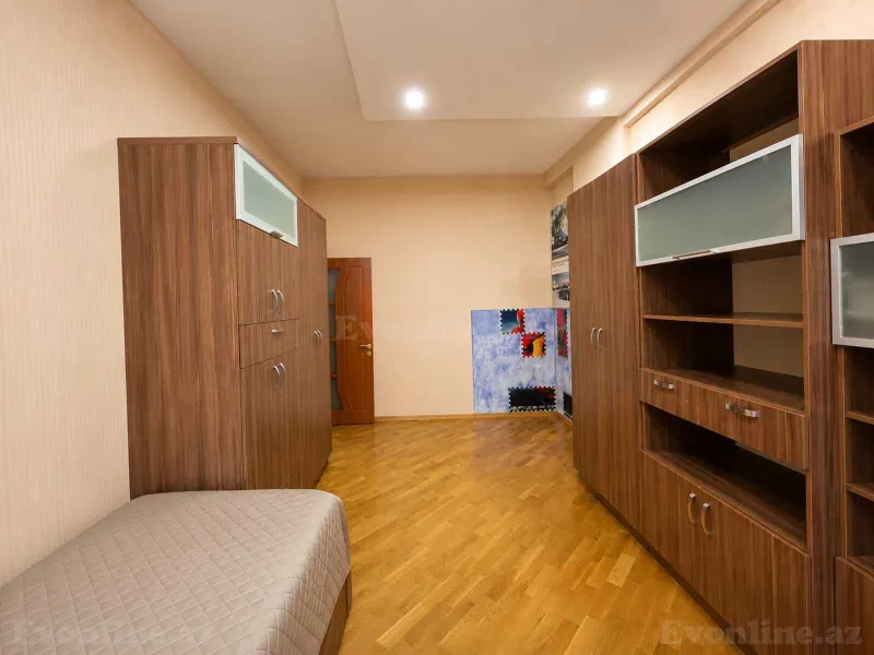 Kirayə verilir 3 otaqlı Mənzil Yeni tikili 165 m² Elmlər Akademiyası m. - şəkil 5