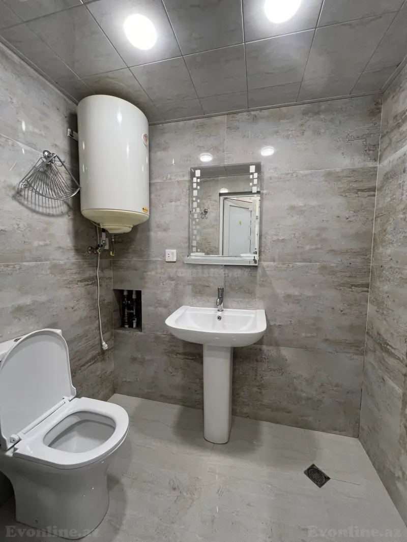 Satılır 2 otaqlı Mənzil Köhnə tikili 48 m² İnşaatçılar m. - şəkil 8