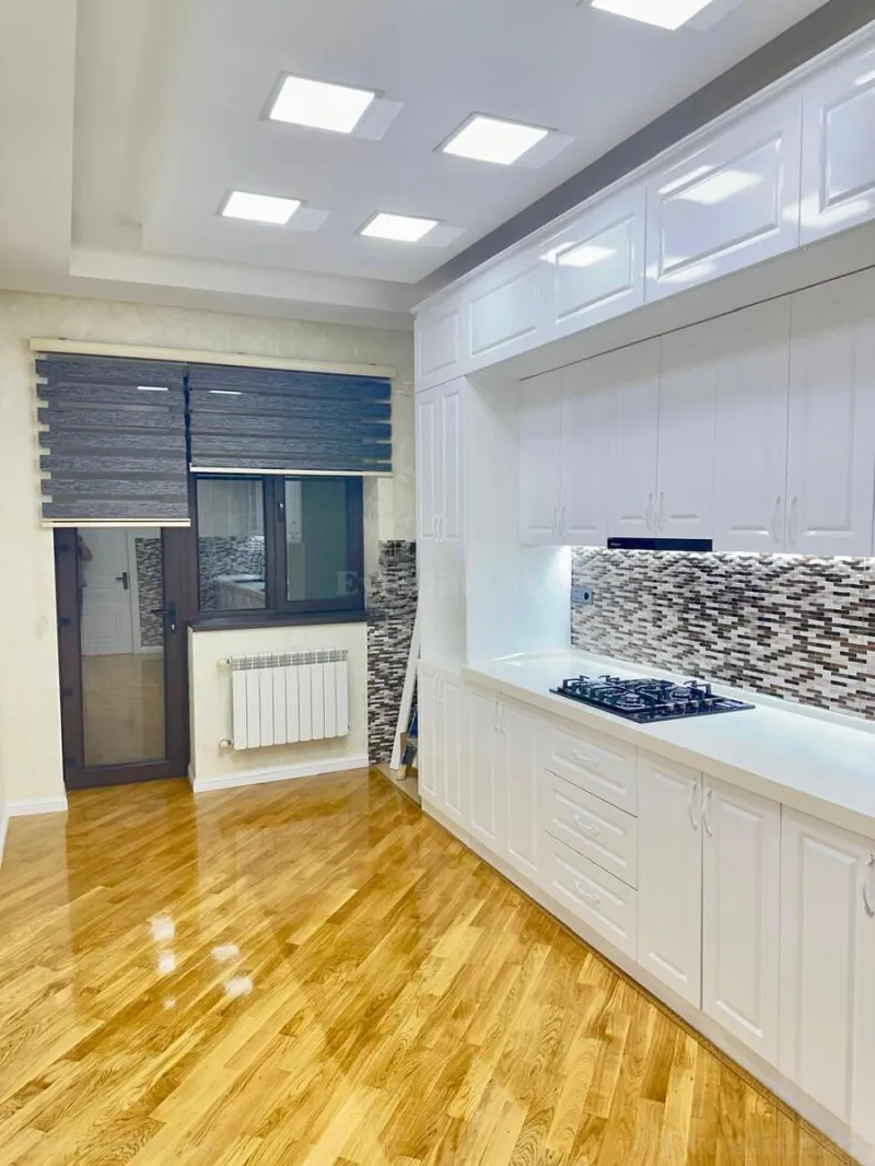 Satılır 3 otaqlı Mənzil Yeni tikili 127.7 m² Azadlıq prospekti m. - şəkil 5