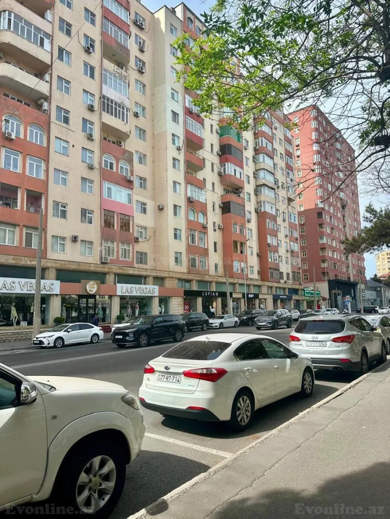 Satılır 3 otaqlı Mənzil Yeni tikili 127.7 m² Azadlıq prospekti m. - şəkil 26