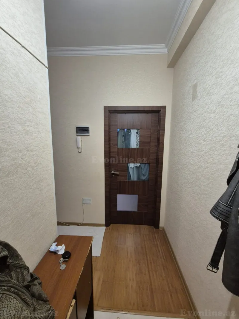 Kirayə verilir 2 otaqlı Mənzil Köhnə tikili 65 m² Neftçilər m. - şəkil 13