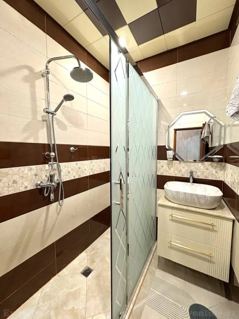 Kirayə verilir 2 otaqlı Mənzil Köhnə tikili 50 m² Memar Əcəmi m. - şəkil 13