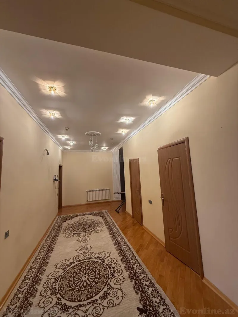 Kirayə verilir 3 otaqlı Mənzil Yeni tikili 130 m² İnşaatçılar m. - şəkil 11