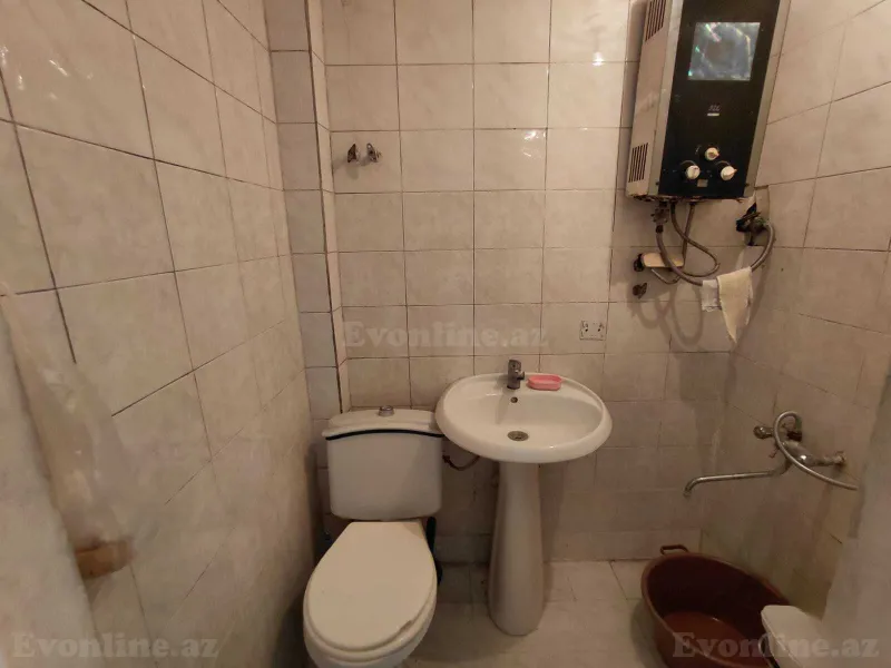 Kirayə verilir 3 otaqlı Mənzil Köhnə tikili 70 m² İnşaatçılar m. - şəkil 8