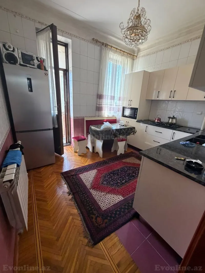 Satılır 3 otaqlı Mənzil Yeni tikili 110 m² Memar Əcəmi m. - şəkil 5