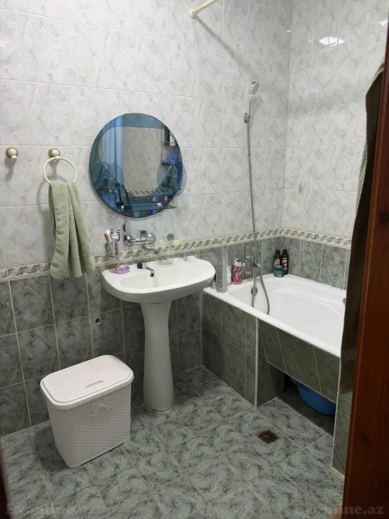 Satılır 3 otaqlı Mənzil Yeni tikili 110 m² Memar Əcəmi m. - şəkil 10