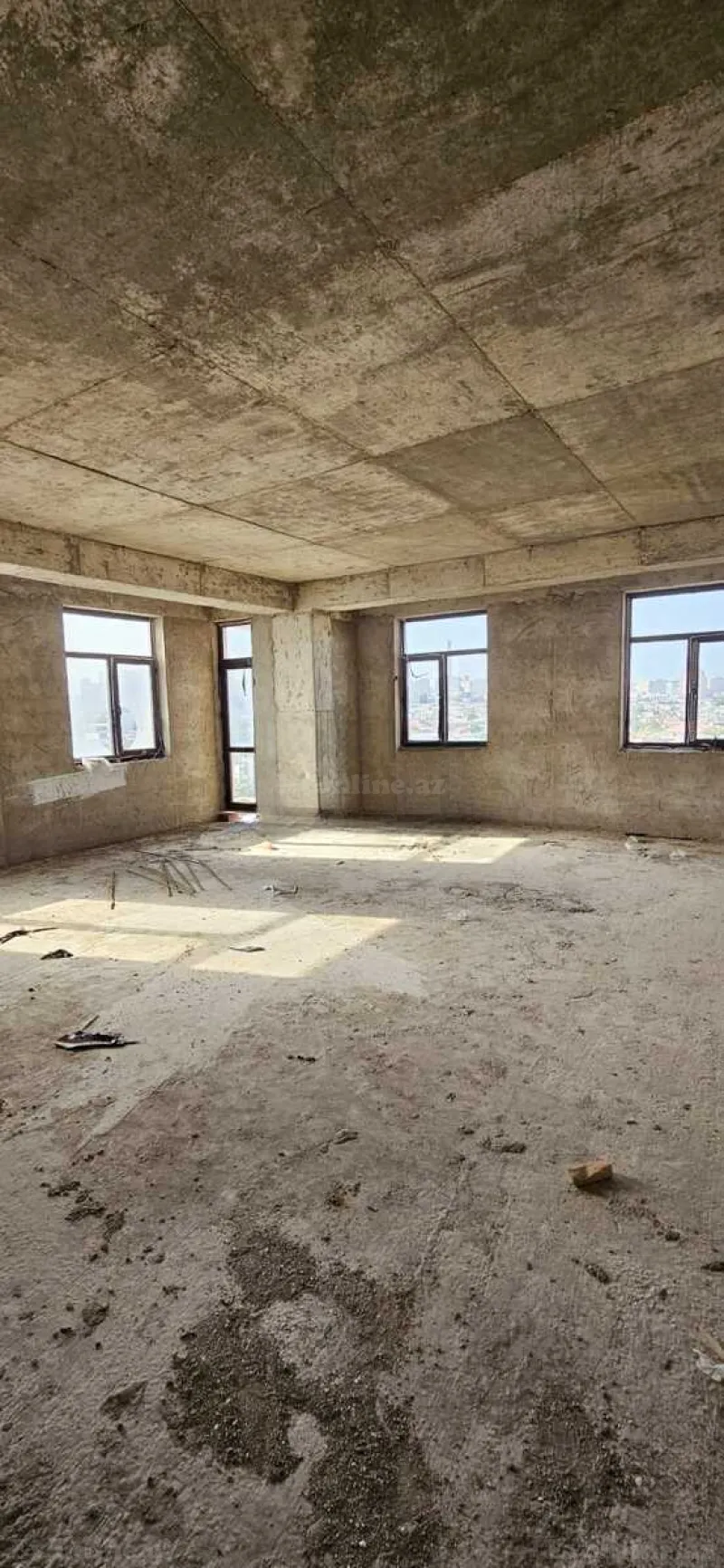 Satılır 4 otaqlı Mənzil Yeni tikili 180 m² Nəsimi r. - şəkil 3