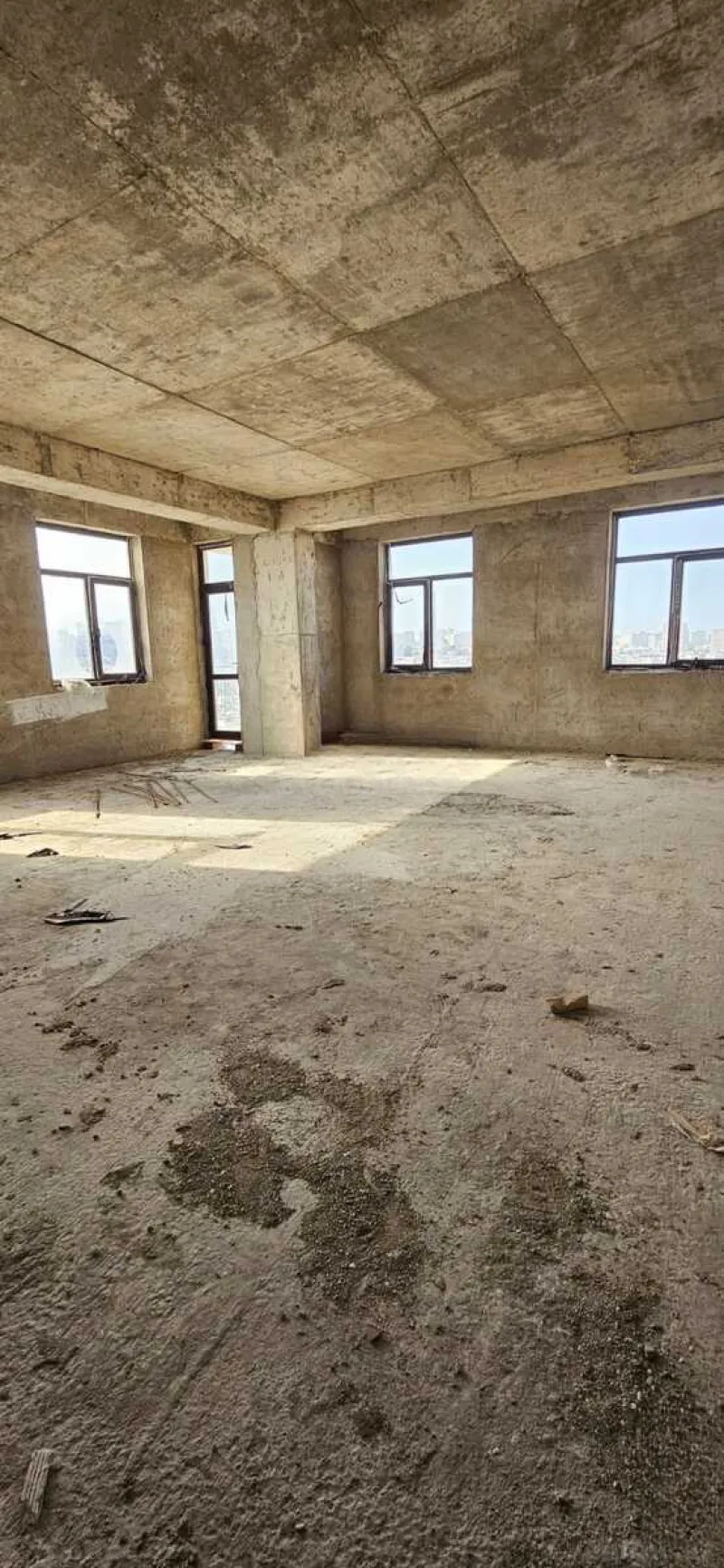 Satılır 4 otaqlı Mənzil Yeni tikili 180 m² Nəsimi r. - şəkil 4