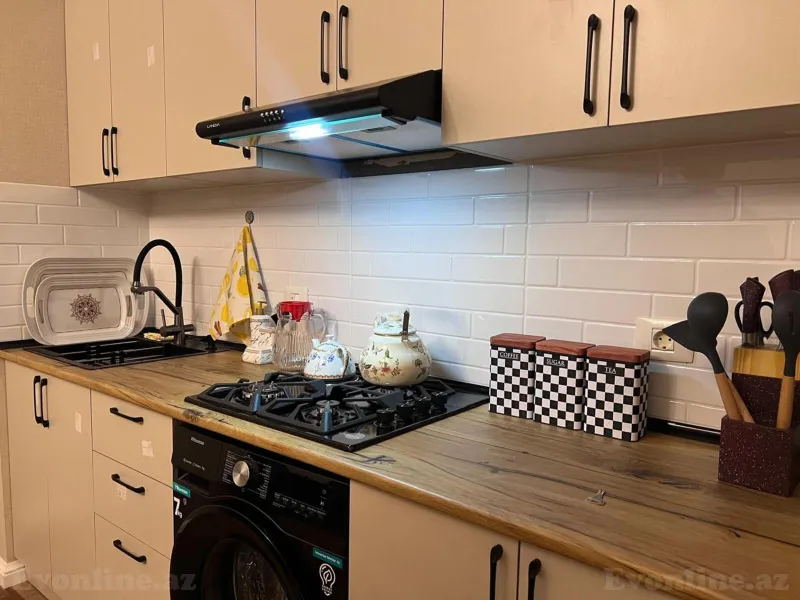 Kirayə verilir 3 otaqlı Mənzil Yeni tikili 69 m² İnşaatçılar m. - şəkil 3