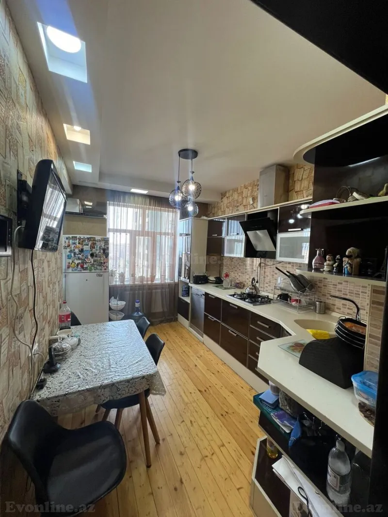 Satılır 3 otaqlı Mənzil Yeni tikili 80 m² 20 Yanvar m. - şəkil 5