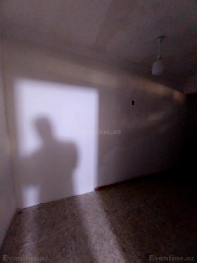 Kirayə verilir Ofis 45 m² Gənclik m. - şəkil 7