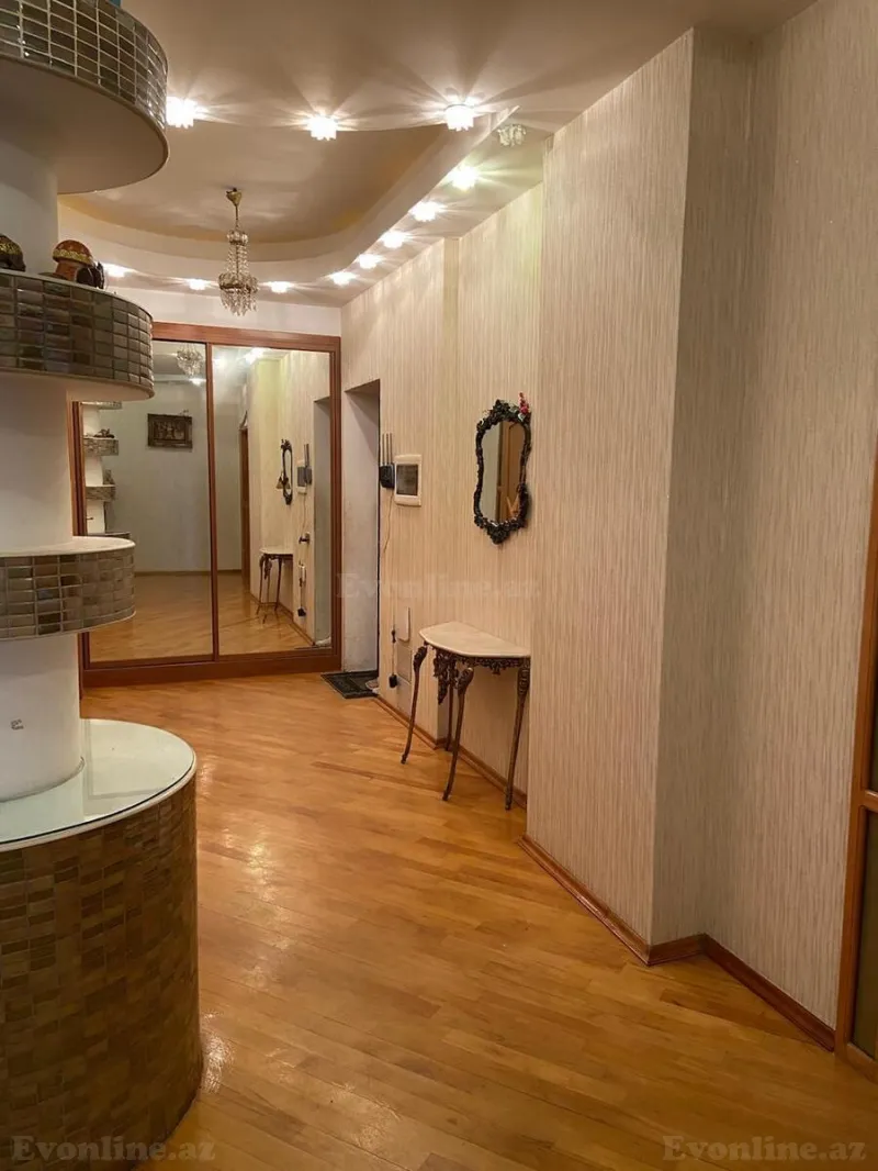 Kirayə verilir 4 otaqlı Mənzil Yeni tikili 221 m² Elmlər Akademiyası m. - şəkil 12